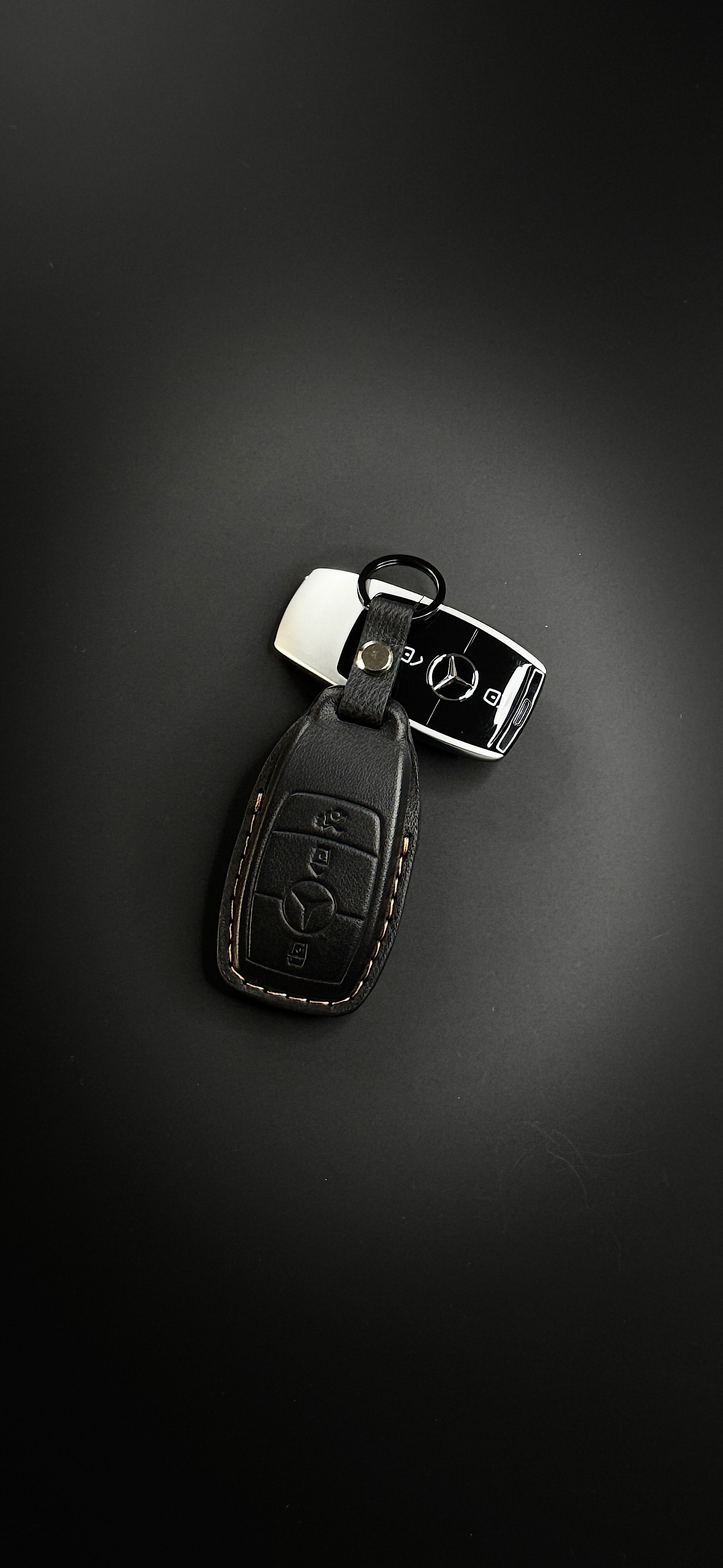 Mercedes Key Case - Carbon Leather